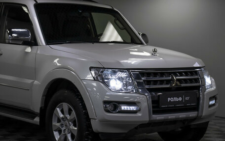 Mitsubishi Pajero IV, 2021 год, 3 800 000 рублей, 24 фотография