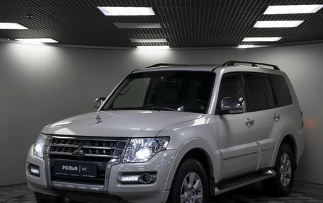 Mitsubishi Pajero IV, 2021 год, 3 800 000 рублей, 19 фотография