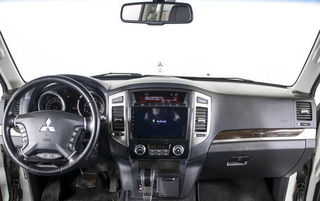 Mitsubishi Pajero IV, 2021 год, 3 800 000 рублей, 14 фотография