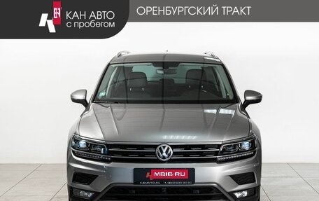 Volkswagen Tiguan II, 2018 год, 2 998 000 рублей, 2 фотография
