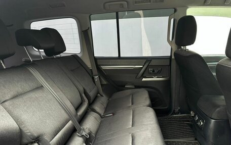 Mitsubishi Pajero IV, 2012 год, 2 100 000 рублей, 14 фотография