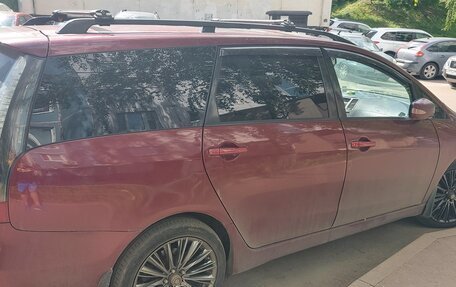 Mitsubishi Grandis, 2004 год, 700 000 рублей, 4 фотография