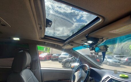 Mitsubishi Grandis, 2004 год, 700 000 рублей, 16 фотография