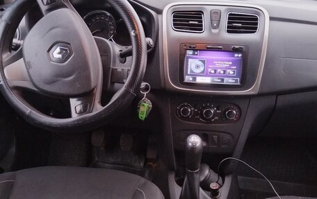 Renault Sandero II рестайлинг, 2015 год, 850 000 рублей, 8 фотография