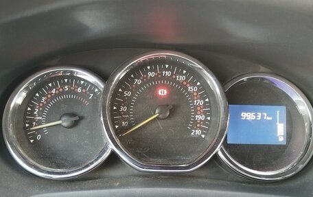 Renault Sandero II рестайлинг, 2015 год, 850 000 рублей, 11 фотография