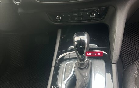 Opel Insignia II рестайлинг, 2019 год, 1 599 000 рублей, 10 фотография