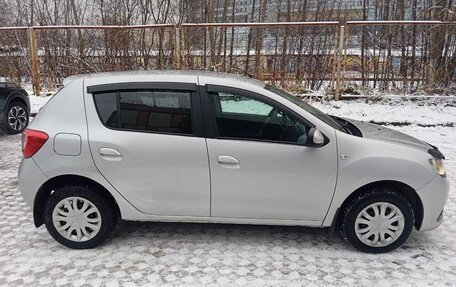 Renault Sandero II рестайлинг, 2018 год, 710 000 рублей, 4 фотография