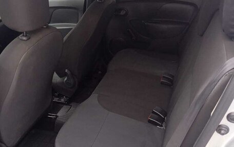 Renault Sandero II рестайлинг, 2018 год, 710 000 рублей, 16 фотография