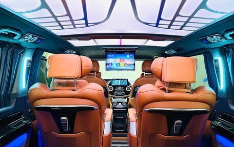 Mercedes-Benz Vito, 2021 год, 6 700 000 рублей, 9 фотография