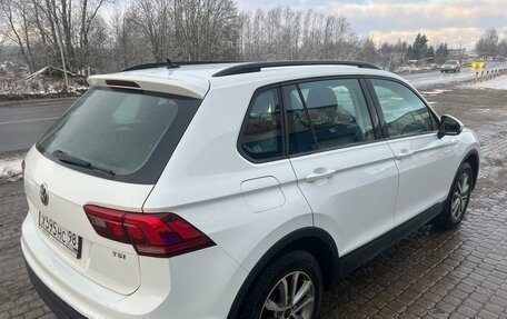 Volkswagen Tiguan II, 2017 год, 1 750 000 рублей, 4 фотография