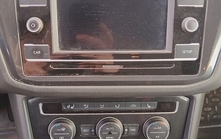 Volkswagen Tiguan II, 2017 год, 1 750 000 рублей, 9 фотография