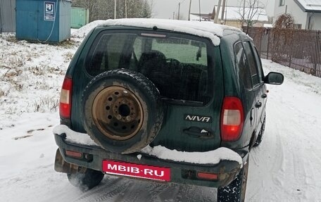Chevrolet Niva I рестайлинг, 2004 год, 160 000 рублей, 3 фотография