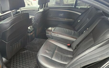 BMW 7 серия, 2003 год, 1 250 000 рублей, 14 фотография