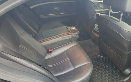 BMW 7 серия, 2003 год, 1 250 000 рублей, 13 фотография