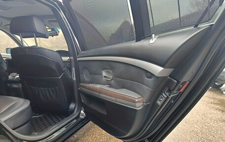 BMW 7 серия, 2003 год, 1 250 000 рублей, 11 фотография