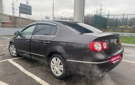 Volkswagen Passat B6, 2008 год, 670 000 рублей, 2 фотография