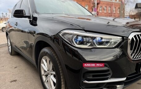 BMW X5, 2021 год, 7 500 000 рублей, 2 фотография