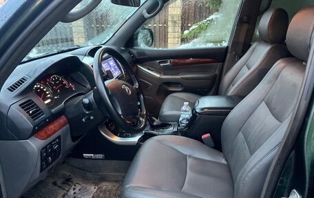 Toyota Land Cruiser Prado 120 рестайлинг, 2006 год, 1 630 000 рублей, 7 фотография