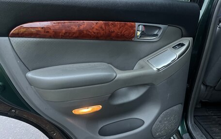 Toyota Land Cruiser Prado 120 рестайлинг, 2006 год, 1 630 000 рублей, 12 фотография