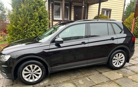 Volkswagen Tiguan II, 2020 год, 2 430 000 рублей, 5 фотография