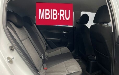 KIA Rio IV, 2018 год, 1 067 000 рублей, 18 фотография