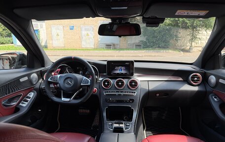 Mercedes-Benz C-Класс, 2017 год, 2 990 000 рублей, 15 фотография