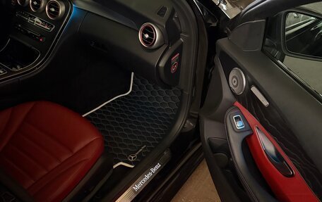 Mercedes-Benz C-Класс, 2017 год, 2 990 000 рублей, 23 фотография