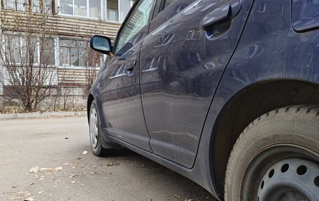 Toyota Platz, 2000 год, 320 000 рублей, 6 фотография