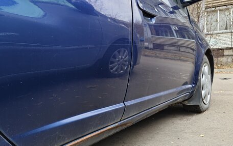 Toyota Platz, 2000 год, 320 000 рублей, 9 фотография