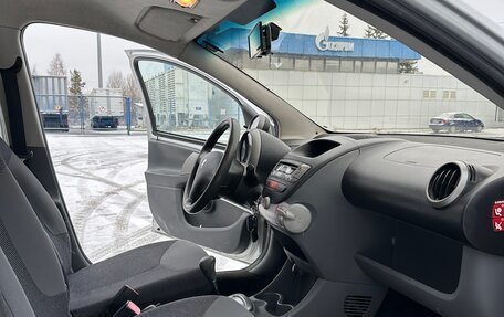 Peugeot 107 I рестайлинг, 2007 год, 350 000 рублей, 18 фотография