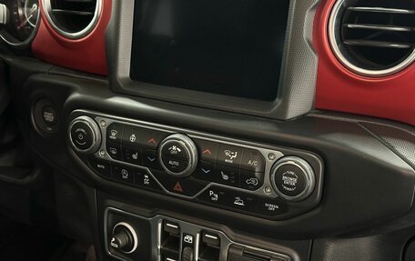 Jeep Gladiator, 2022 год, 9 399 900 рублей, 18 фотография