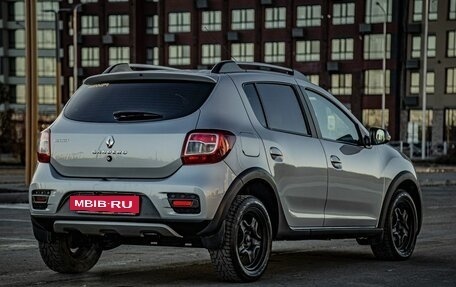 Renault Sandero II рестайлинг, 2018 год, 820 000 рублей, 10 фотография