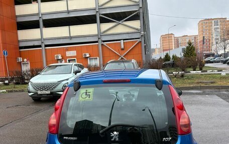 Peugeot 107 I рестайлинг, 2010 год, 350 000 рублей, 3 фотография