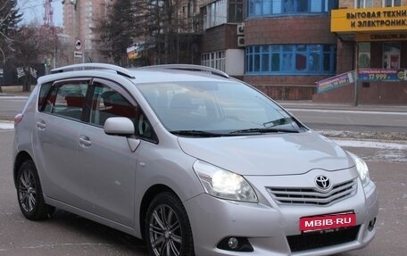 Toyota Verso I, 2010 год, 1 180 000 рублей, 1 фотография
