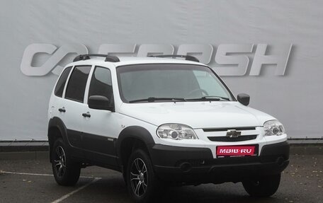 Chevrolet Niva I рестайлинг, 2016 год, 869 000 рублей, 1 фотография