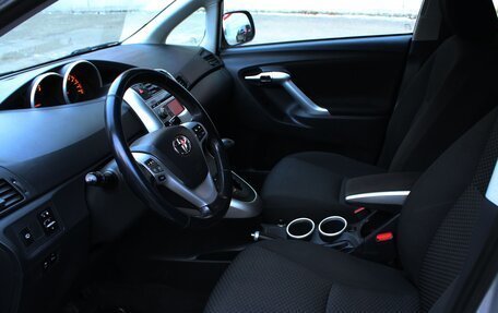 Toyota Verso I, 2010 год, 1 180 000 рублей, 9 фотография