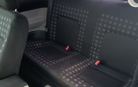 Volkswagen Beetle, 2000 год, 520 000 рублей, 4 фотография