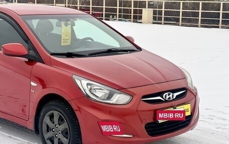 Hyundai Solaris II рестайлинг, 2011 год, 649 000 рублей, 4 фотография