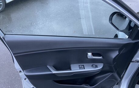 KIA Rio III рестайлинг, 2017 год, 1 054 000 рублей, 8 фотография