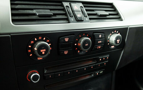 BMW 5 серия, 2003 год, 749 585 рублей, 17 фотография