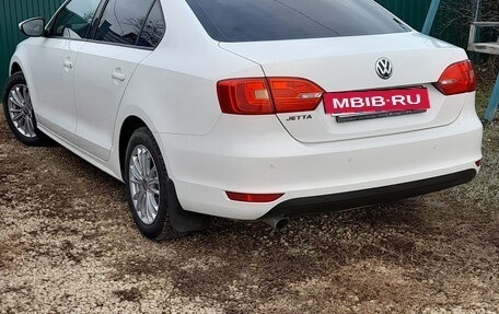 Volkswagen Jetta VI, 2014 год, 1 250 000 рублей, 3 фотография