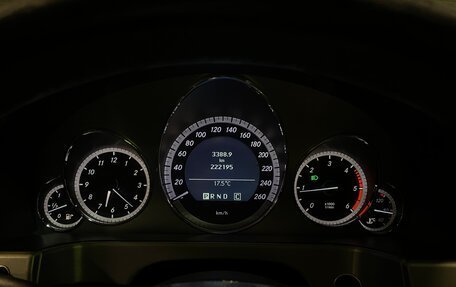 Mercedes-Benz E-Класс, 2009 год, 1 550 000 рублей, 23 фотография