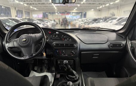 Chevrolet Niva I рестайлинг, 2018 год, 799 000 рублей, 9 фотография