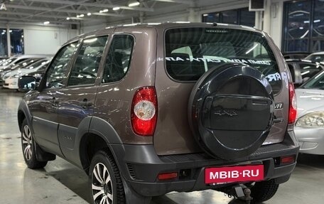 Chevrolet Niva I рестайлинг, 2018 год, 799 000 рублей, 4 фотография