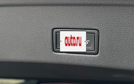 Volkswagen Touareg III, 2021 год, 6 150 000 рублей, 15 фотография