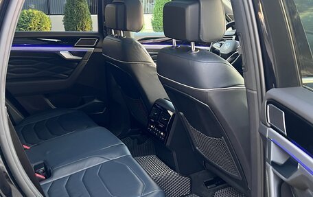 Volkswagen Touareg III, 2021 год, 6 150 000 рублей, 16 фотография