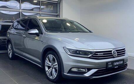 Volkswagen Passat B8 рестайлинг, 2016 год, 1 949 000 рублей, 3 фотография