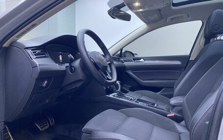 Volkswagen Passat B8 рестайлинг, 2016 год, 1 949 000 рублей, 20 фотография