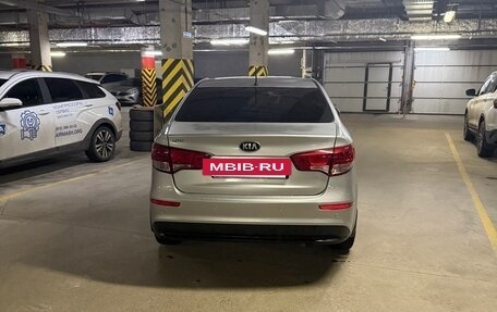 KIA Rio III рестайлинг, 2016 год, 1 050 000 рублей, 4 фотография