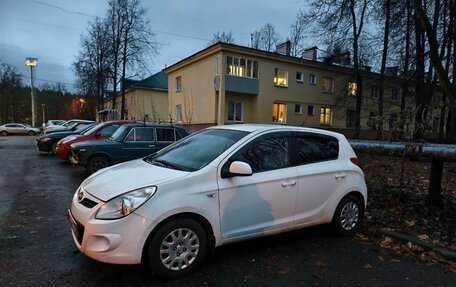 Hyundai i20 IB рестайлинг, 2010 год, 470 000 рублей, 2 фотография